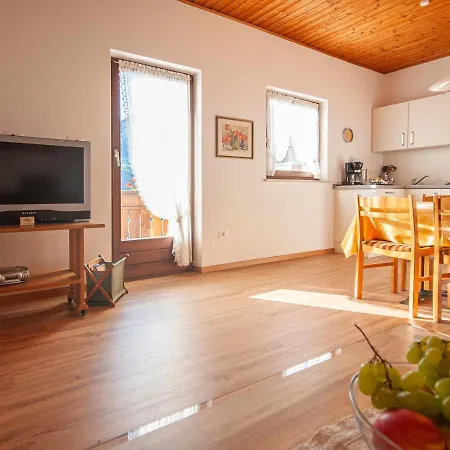 Ferienwohnungen Schweitzer Partschins Exterior foto