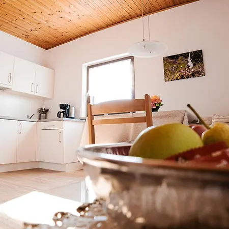 Ferienwohnungen Schweitzer Partschins Exterior foto