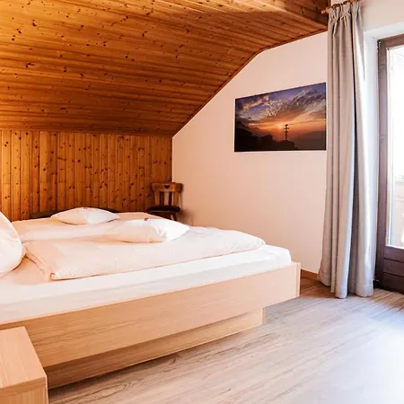 Ferienwohnungen Schweitzer Partschins Exterior foto